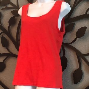 Plus size rubbed tank top